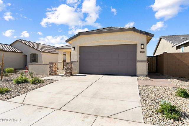 17337 W SMOKETREE Drive, Surprise, AZ 85387