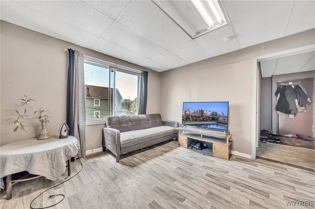 955 Tonawanda Street, Buffalo, NY 14207