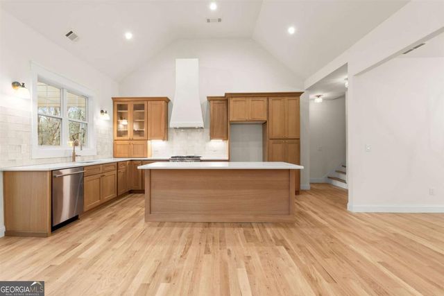 2020 DARBY Road, Waleska, GA 30183