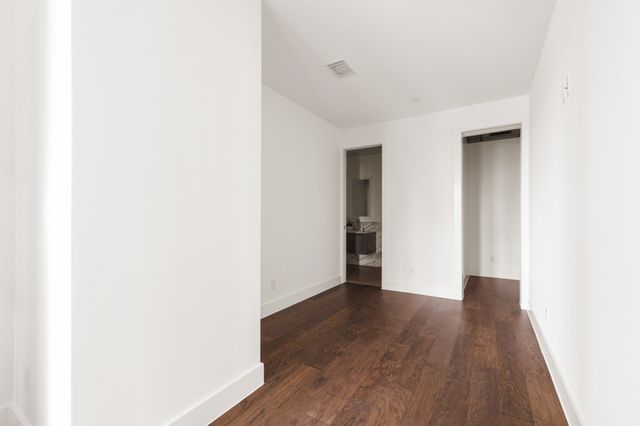 3130 N Harwood Street 1507, Dallas, TX 75201
