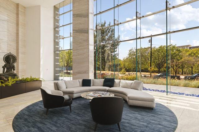3130 N Harwood Street 1507, Dallas, TX 75201