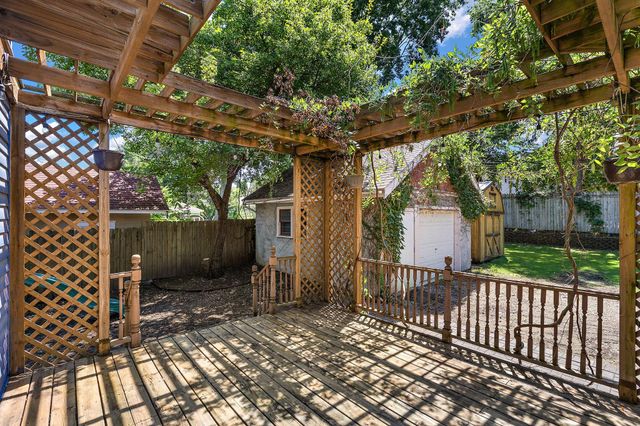 1004 Center Street W, Rochester, MN 55902