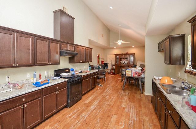 905 Prosper Street, Houston, TX 77088