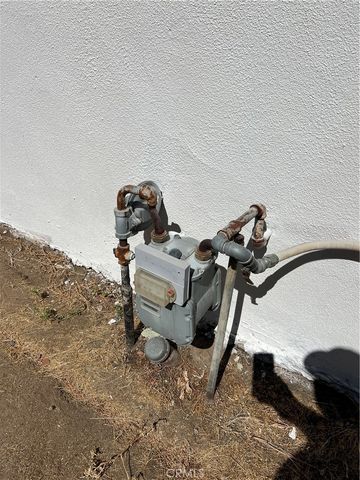 4069 N Sunnyside, Fresno, CA 93727