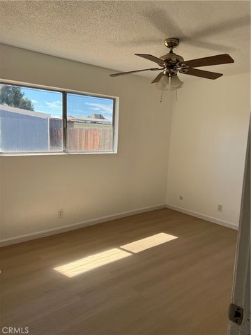 4069 N Sunnyside, Fresno, CA 93727