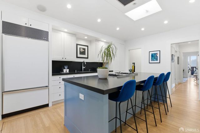 525 Arkansas Street, San Francisco, CA 94107