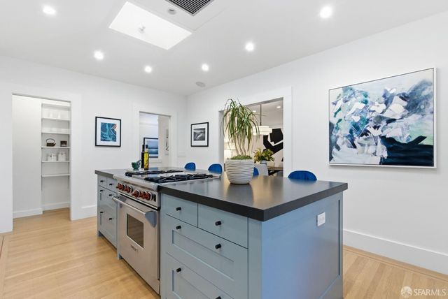 525 Arkansas Street, San Francisco, CA 94107