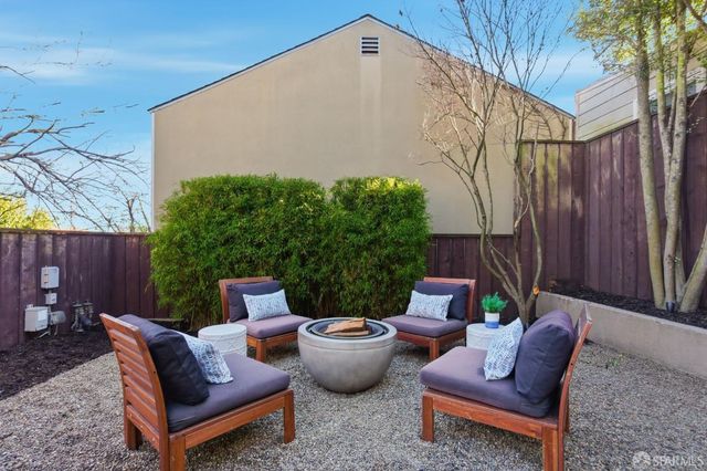 525 Arkansas Street, San Francisco, CA 94107