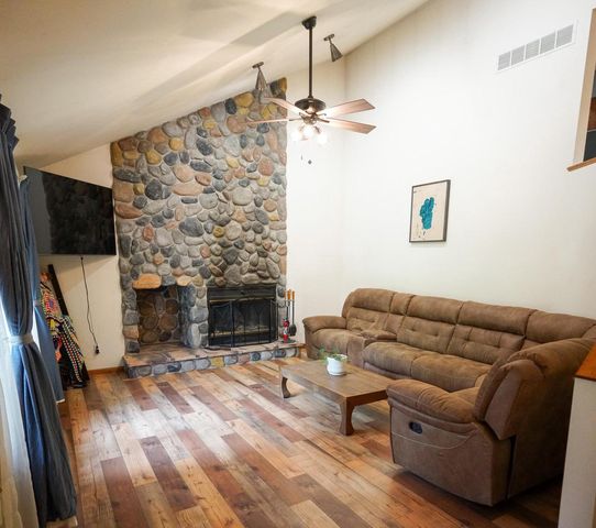 105 PRAIRIE STREET, Merrill, WI 54452