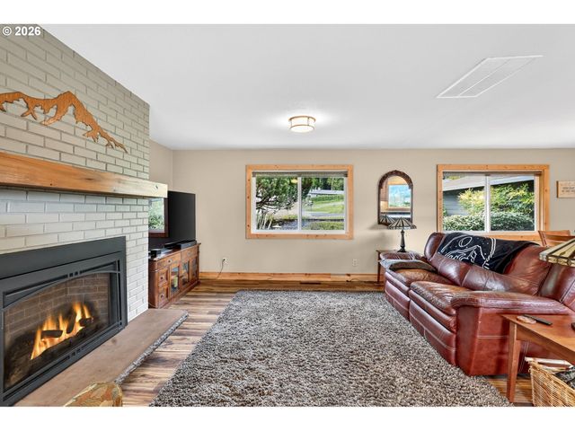 9732 Se LADERA Ct, Damascus, OR 97089