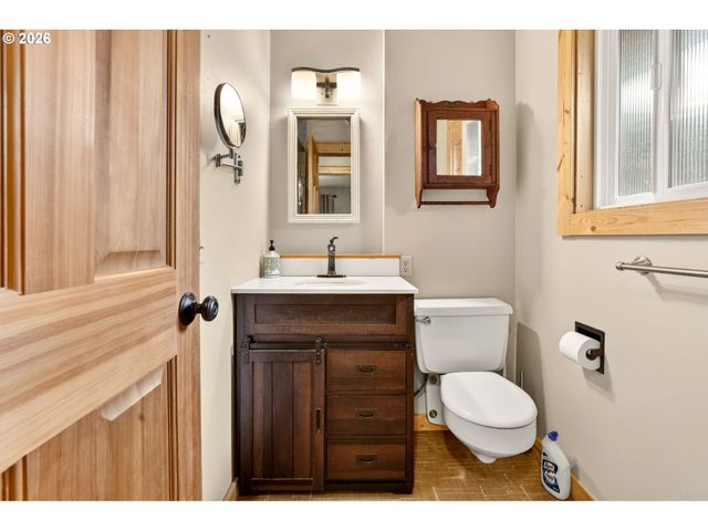 9732 Se LADERA Ct, Damascus, OR 97089