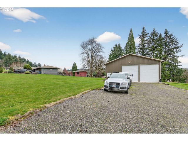 9732 Se LADERA Ct, Damascus, OR 97089