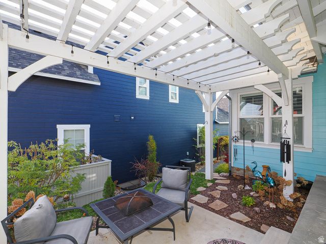 10762 S BEACH COMBER WAY, South Jordan, UT 84009