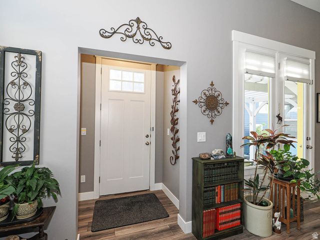 10762 S BEACH COMBER WAY, South Jordan, UT 84009