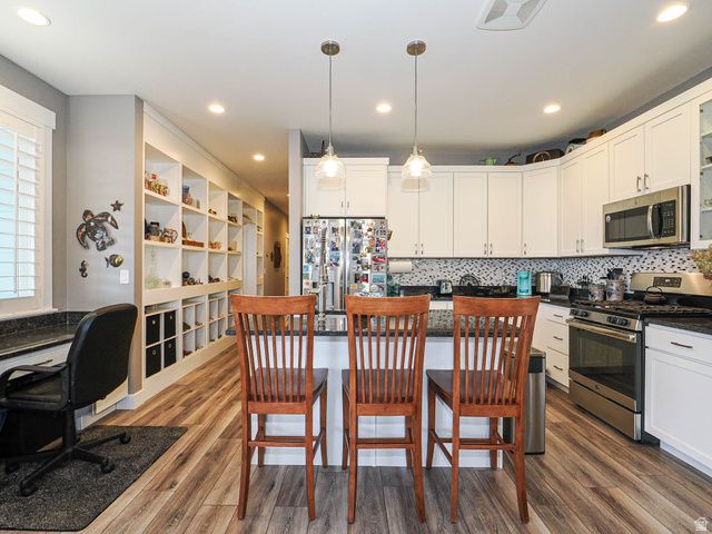 10762 S BEACH COMBER WAY, South Jordan, UT 84009