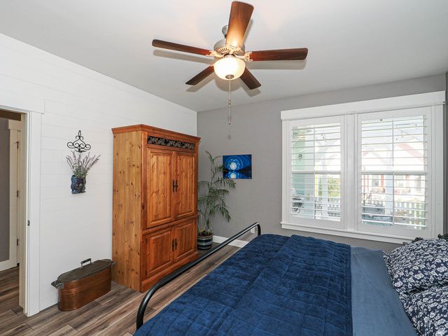 10762 S BEACH COMBER WAY, South Jordan, UT 84009