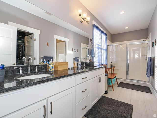 10762 S BEACH COMBER WAY, South Jordan, UT 84009