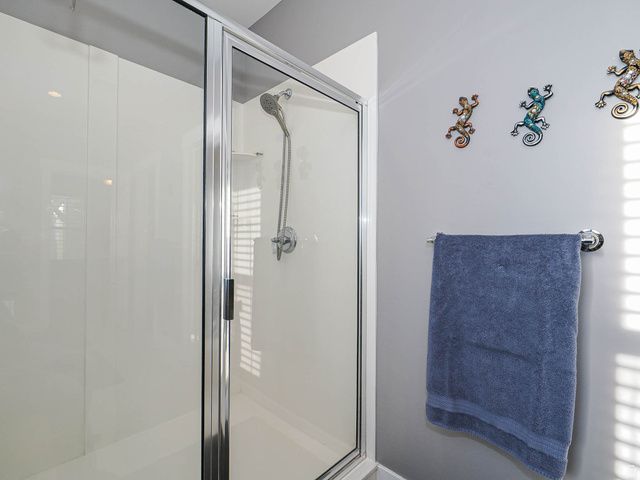 10762 S BEACH COMBER WAY, South Jordan, UT 84009