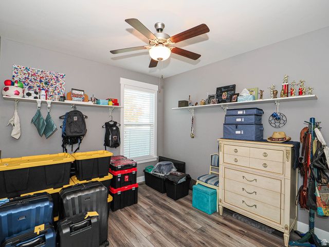 10762 S BEACH COMBER WAY, South Jordan, UT 84009