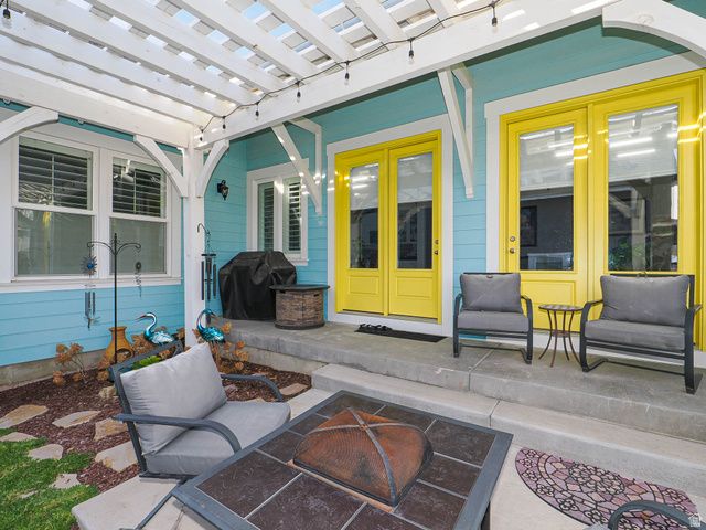 10762 S BEACH COMBER WAY, South Jordan, UT 84009