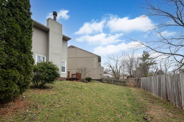 1633 Prairie Circle, Lexington, KY 40515