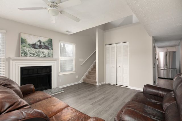 1633 Prairie Circle, Lexington, KY 40515