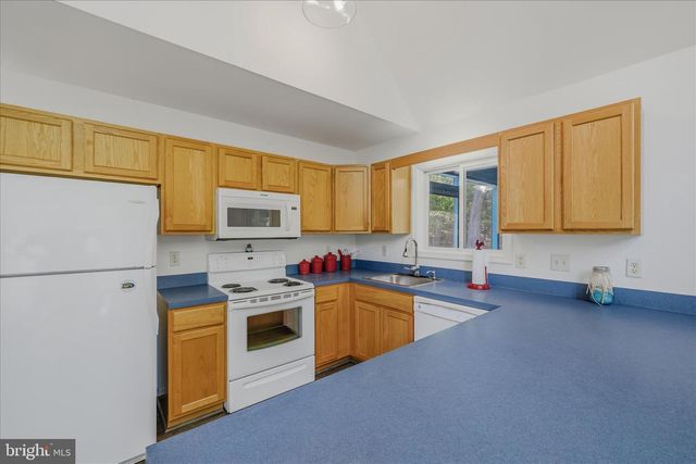 115 WAMPUM LN, Hedgesville, WV 25427