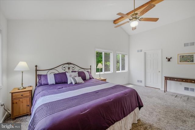 115 WAMPUM LN, Hedgesville, WV 25427