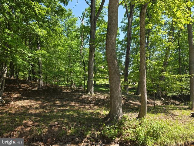 115 WAMPUM LN, Hedgesville, WV 25427