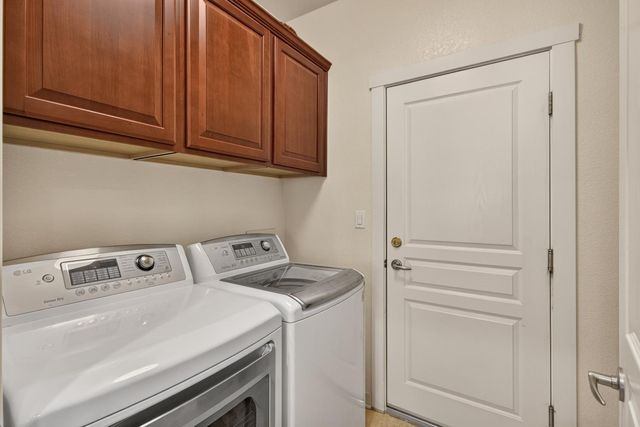 2262 Walden View Ln, Lincoln, CA 95648