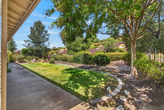 2262 Walden View Ln, Lincoln, CA 95648