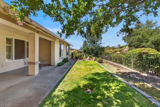2262 Walden View Ln, Lincoln, CA 95648