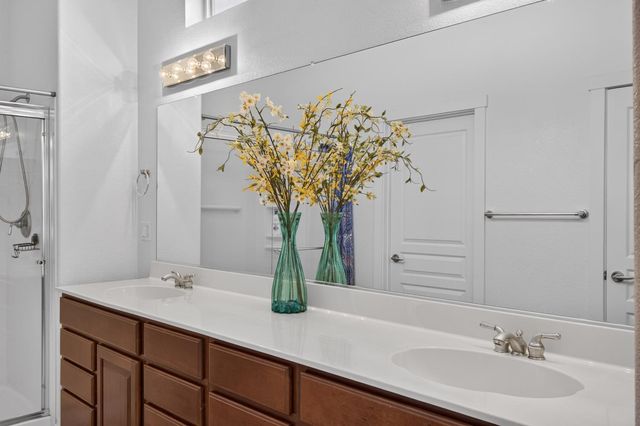 2262 Walden View Ln, Lincoln, CA 95648