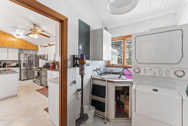 500 Dailey Avenue, Anchorage, AK 99515