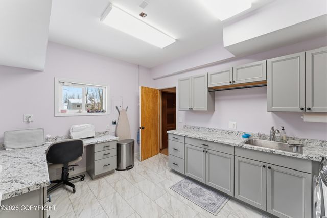 500 Dailey Avenue, Anchorage, AK 99515