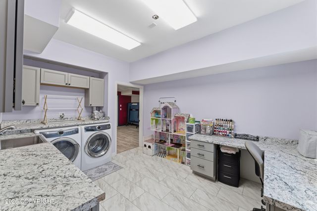 500 Dailey Avenue, Anchorage, AK 99515