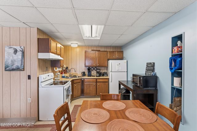 500 Dailey Avenue, Anchorage, AK 99515