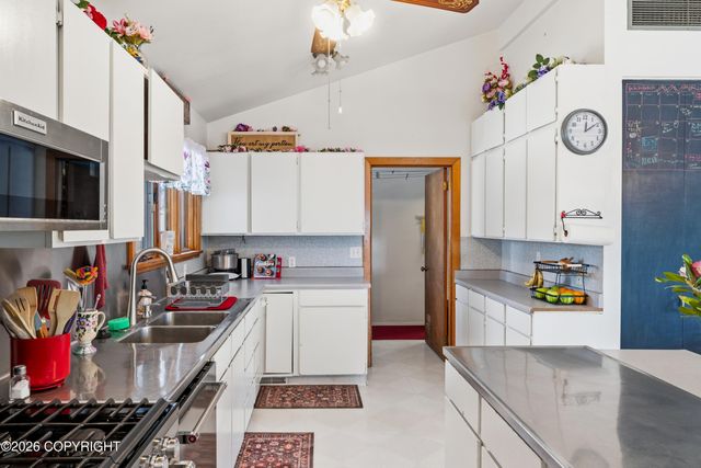 500 Dailey Avenue, Anchorage, AK 99515