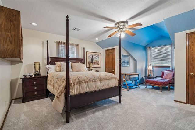 900 Carfax Road, Edmond, OK 73034