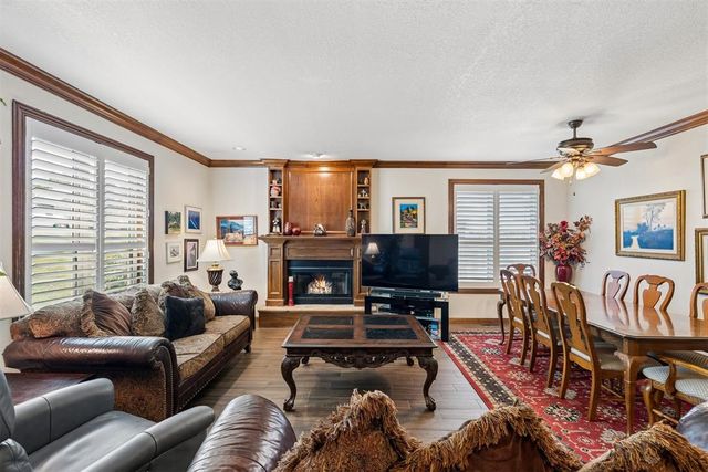 900 Carfax Road, Edmond, OK 73034