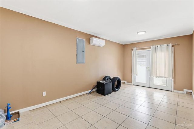 1839 Nobis Avenue, Edinburg, TX 78542