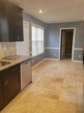 2777 Green Estates Drive, Snellville, GA 30078