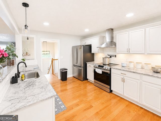 3980 Piper Glen Drive, Buford, GA 30519