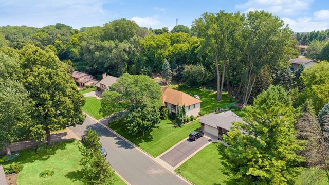1544 Mccarthy Road, Eagan, MN 55121