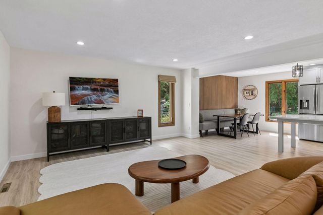 1544 Mccarthy Road, Eagan, MN 55121
