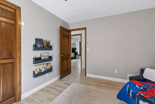 1544 Mccarthy Road, Eagan, MN 55121