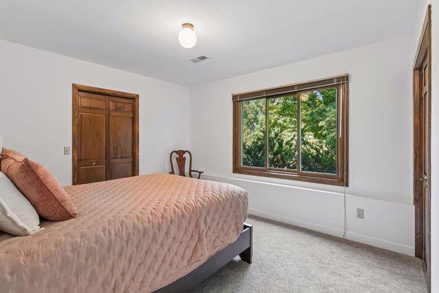 1544 Mccarthy Road, Eagan, MN 55121