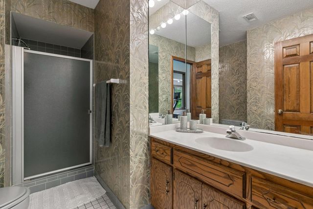 1544 Mccarthy Road, Eagan, MN 55121