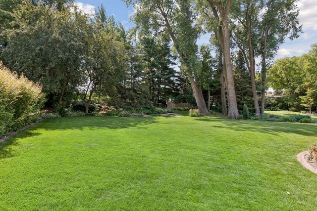 1544 Mccarthy Road, Eagan, MN 55121