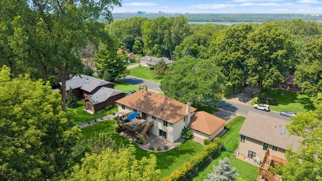 1544 Mccarthy Road, Eagan, MN 55121